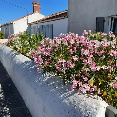 L'Herbo' Magnifique Maison A 2 Pas Du Porte De Peche De L'Herbaudiere Exterior photo